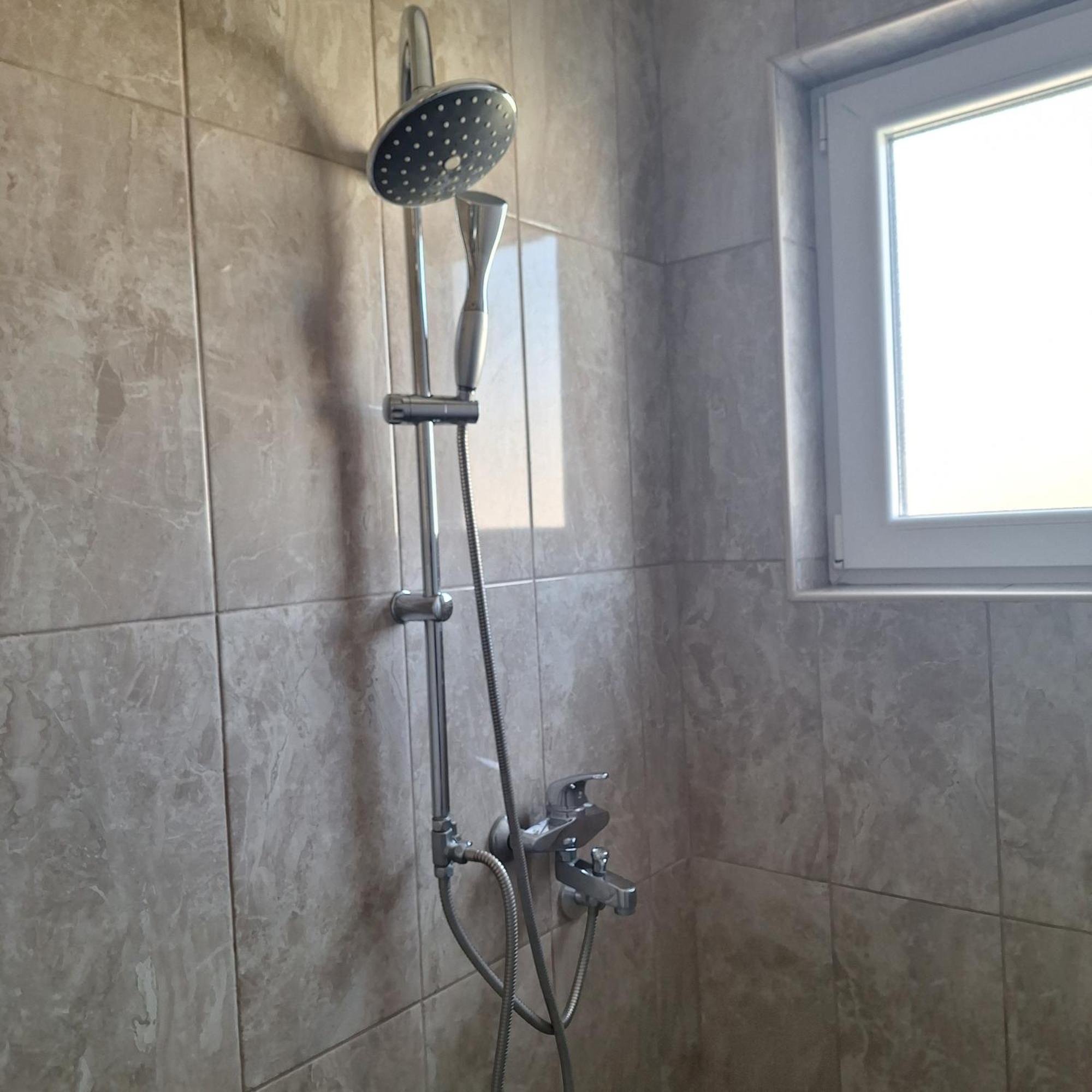 Guesthouse Buco تريبينيي المظهر الخارجي الصورة